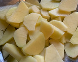 Foto del paso 2 de la receta: Papas condimentadas al horno