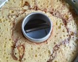 Foto langkah ke 8 dari resep Bolu marmer baking pan.