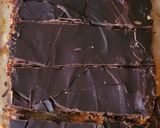صورة لخطوة 1 من وصفة سناك صحي بتمر والشكولاته السوداء🍫🍫