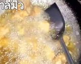 รูปขั้นตอนการทำที่ 2 ของ ไก่กรอบผัดซอสนม