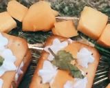 A picture of step 2 of Sweet and salty mango bites.