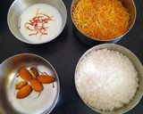 A picture of step 1 of Saffron sevai kheer.