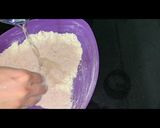 A picture of step 2 of Malai khaja.