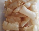 Foto langkah ke 6 dari resep Keripik bawang simpel no telur no mentega irit bahan.