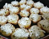 A picture of step 6 of Garlic and Herb Bread Crisps.