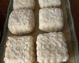 A picture of step 6 of Bánh In with Mung Bean Filling.