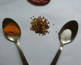 A picture of step 2 of Tomato chutney with dates and mango pulp candy.