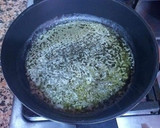 Foto del paso 3 de la receta: Arroz con roux de curry japonés, huevas y cocochas de calamar