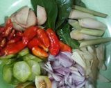 Foto langkah ke 2 dari resep Garang Asem Ayam.