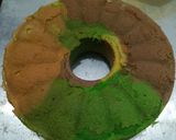 Foto langkah ke 8 dari resep Bolu Marmer 3 warna (hijau, kuning dan cokelat).