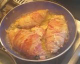 Foto del paso 8 de la receta: Pechuga de pollo rellena de quesos envuelta en tocino keto