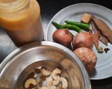 A picture of step 3 of Yam Pulao.