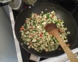Lecsómártásos csirke cukkinis burlgurral recept fázis 5 fotója