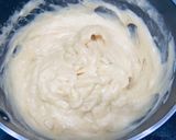 A picture of step 4 of Puff Pastry Cream-Filled Squares.