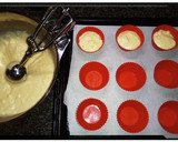 Foto del paso 5 de la receta: Cupcakes de chocolate blanco