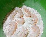 Foto del paso 1 de la receta: Langostinos rebozados