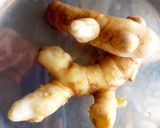 A picture of step 1 of Fresh Instant Galangal pickle.