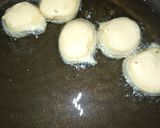 A picture of step 4 of Fried Dahi Baray.