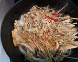金滑菇燴白菜的食譜步驟2照片