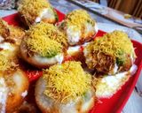 A picture of step 6 of Dahi poori.