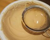 Foto langkah ke 1 dari resep Dalgona Coffee.