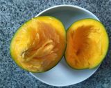 Foto langkah ke 1 dari resep Mangga Kerok Susu Keju.
