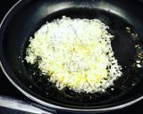 Foto del paso 2 de la receta: Risotto de champiñones y parmesano