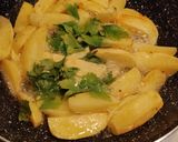 Foto del passaggio 4 della ricetta Tentacoli di wurstel e patate prezzemolate