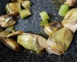 Foto del paso 2 de la receta: Arroz de aprovechamiento con verduras y alcachofas