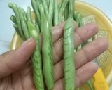 Hình bước làm 3 của món Đậu cô - ve xào thịt nạc