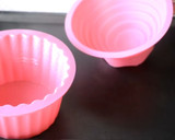 Foto del paso 4 de la receta: Cupcake Gigante con golosinas!