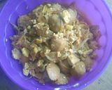 Foto langkah ke 4 dari resep Orak arik tahu toge bakso.