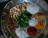 બટાકા ની કાતરી (Bataka Katri Recipe In Gujarati) રેસીપી સ્ટેપ2ફોટો