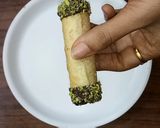 A picture of step 12 of Cannoli Delight.