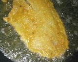 Foto del paso 5 de la receta: Filete de pescado acompañado de un arroz blanco!!