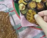 A picture of step 8 of Dahi baingan.