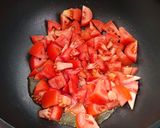 A picture of step 3 of Tomato tofu ring roll.