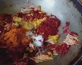 A picture of step 2 of Beetroot aloo paratha.