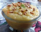 A picture of step 4 of Aloo Halwa.