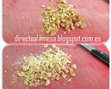 Foto del paso 1 de la receta: Rocas de copos de maíz y frutos secos