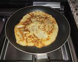 A picture of step 6 of Egg crepe.