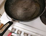A picture of step 2 of Cheese, Mushroom, onion and pepper omelette.