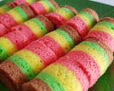 Foto langkah ke 6 dari resep Rainbow cake mini roll.