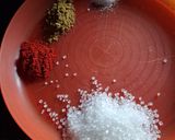 A picture of step 4 of Tortilla papdi chaat.