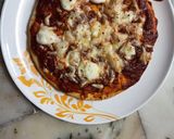 A picture of step 2 of Cheesy pizza.