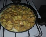 Foto del paso 5 de la receta: Tortilla de papa fácil😊