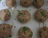 Foto del paso 2 de la receta: Albóndigas de atún en Chile Morita