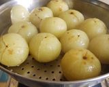 A picture of step 1 of Amla candy.