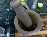 A picture of step 1 of Masala Cola.
