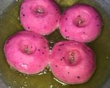 Foto langkah ke 8 dari resep Donat Buah Naga.